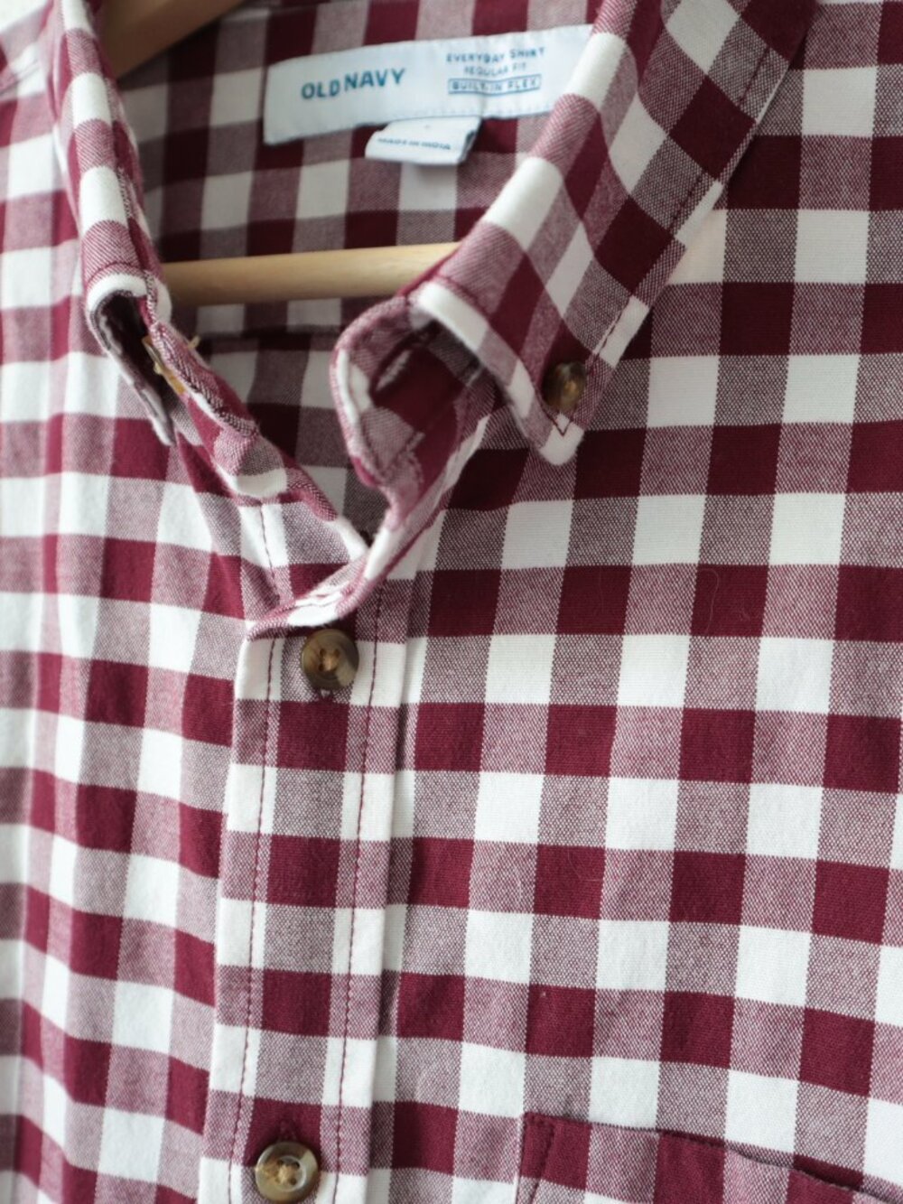 Old Navy Everyday Shirt in Burgundy Gingham | L
